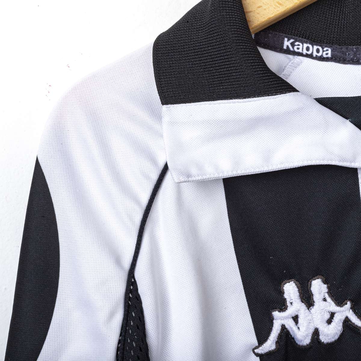 Juventus Kappa Home Shirt Sony Davids 26 1997/1998