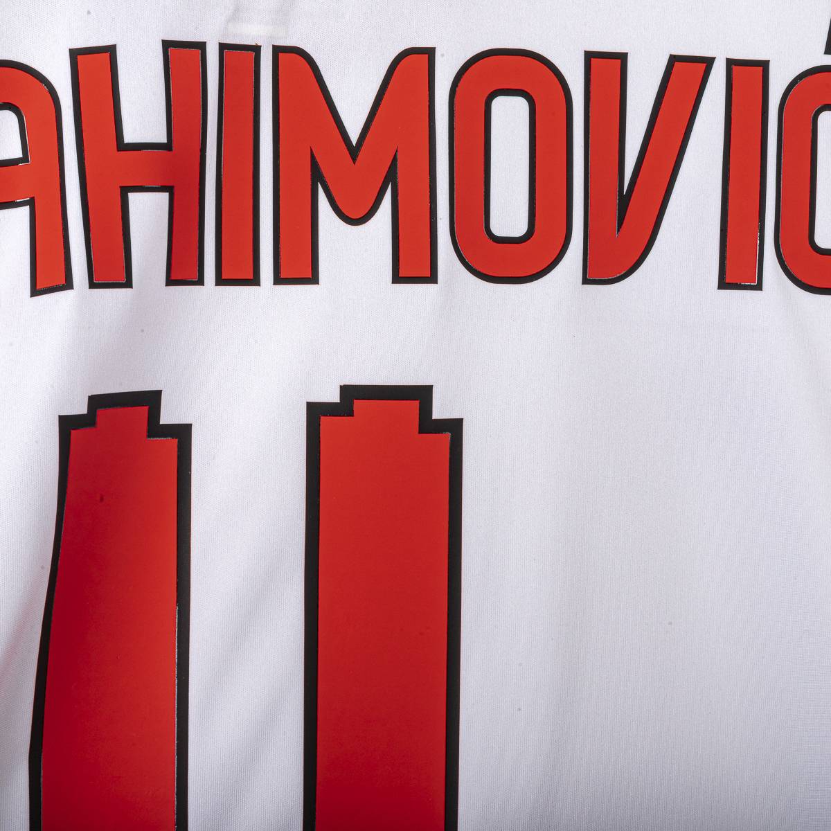 Maglia Milan Away Adidas Ibrahimovic 11 2010/2011 74x61
