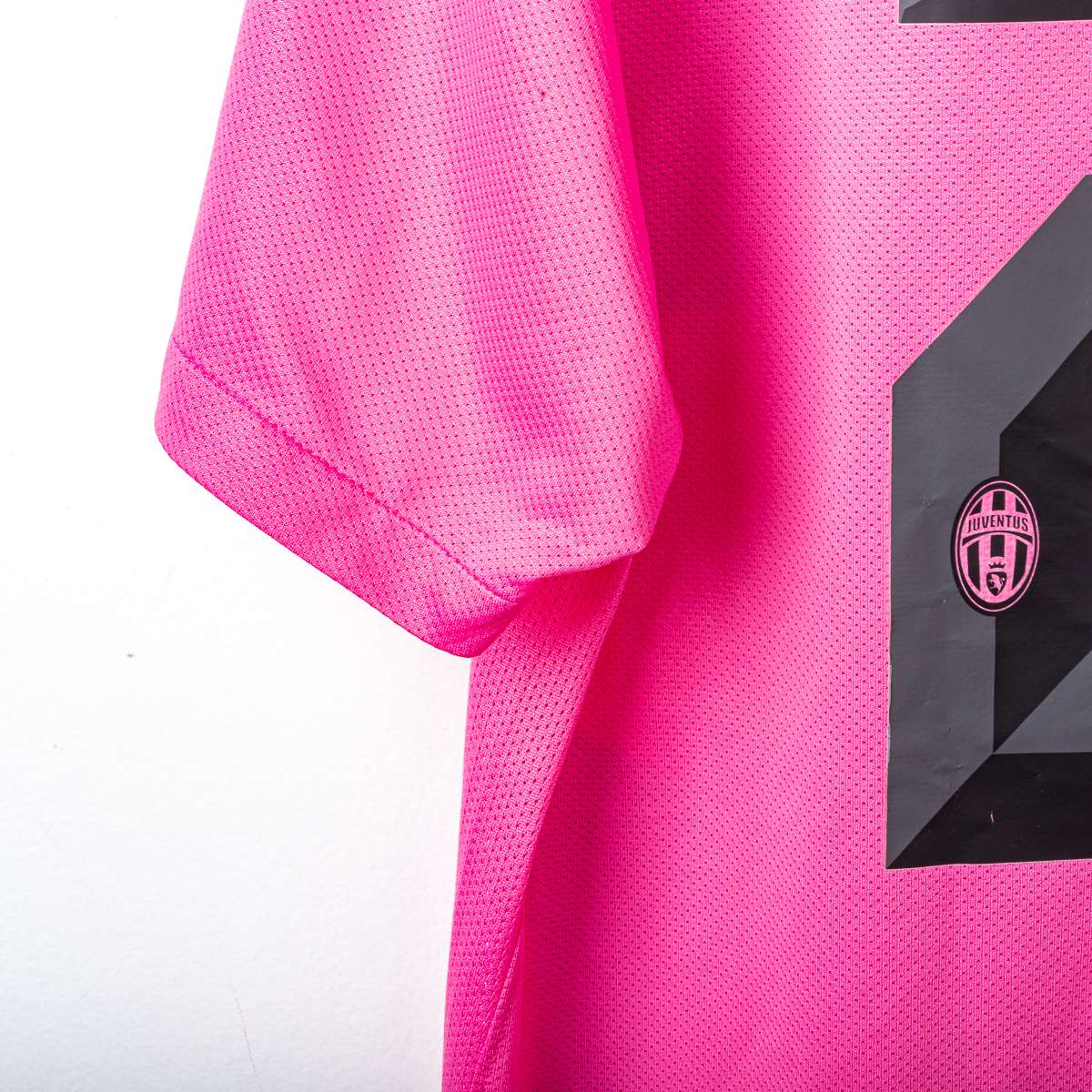 Juventus Nike Balocco Pirlo 21 2011/2012 Away Shirt