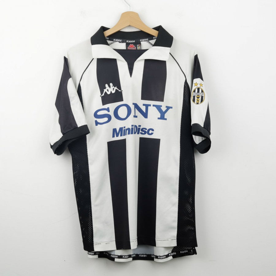 Maglia Home Juventus Kappa Inzaghi 9 1997/1998 by KAPPA - Home (2)