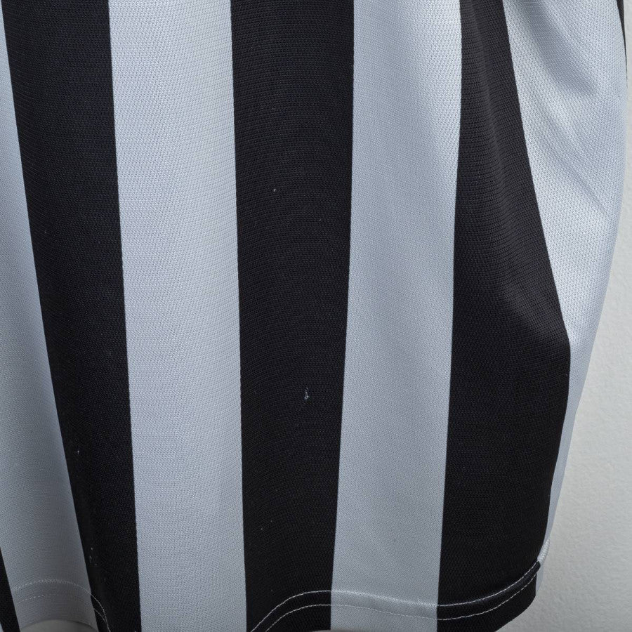 Maglia Home Juventus Lotto Thuram 21 2001/2002 by LOTTO - Home (13)