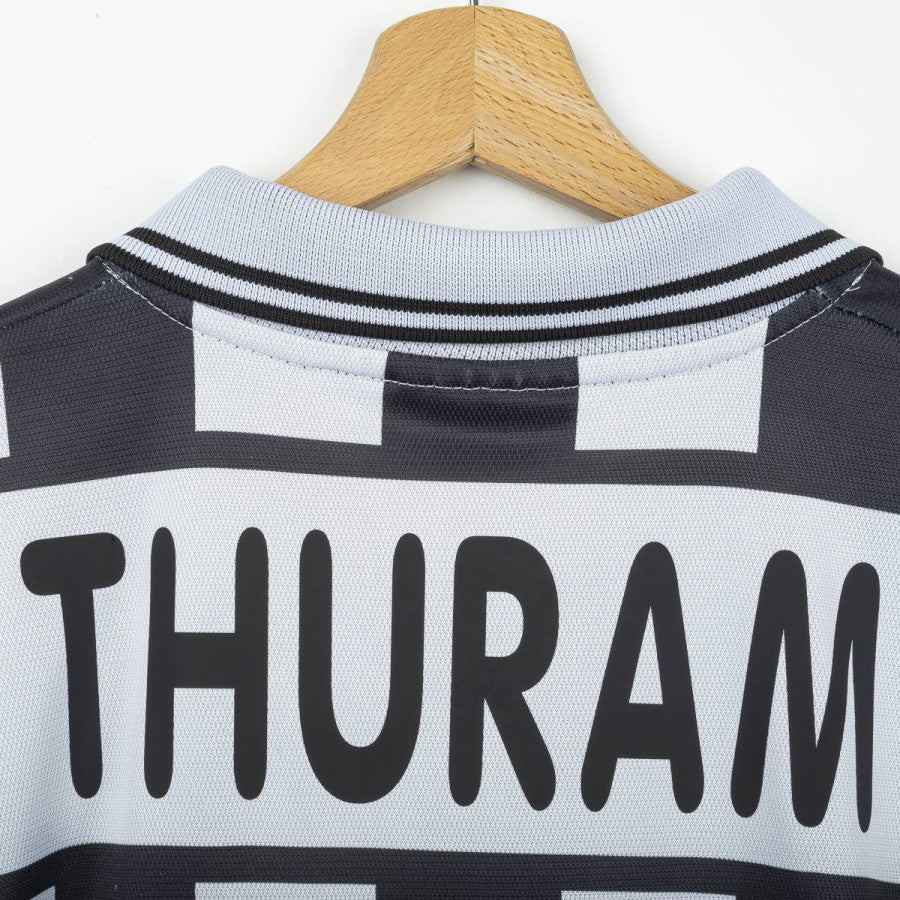 Maglia Home Juventus Lotto Thuram 21 2001/2002 by LOTTO - Home (3)