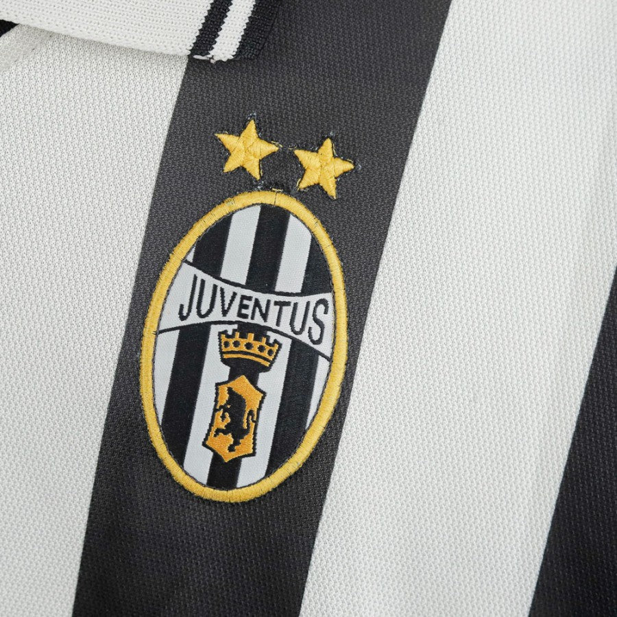 maglia home Juventus Thuram 21 2001/2002 by LOTTO - Home (13)