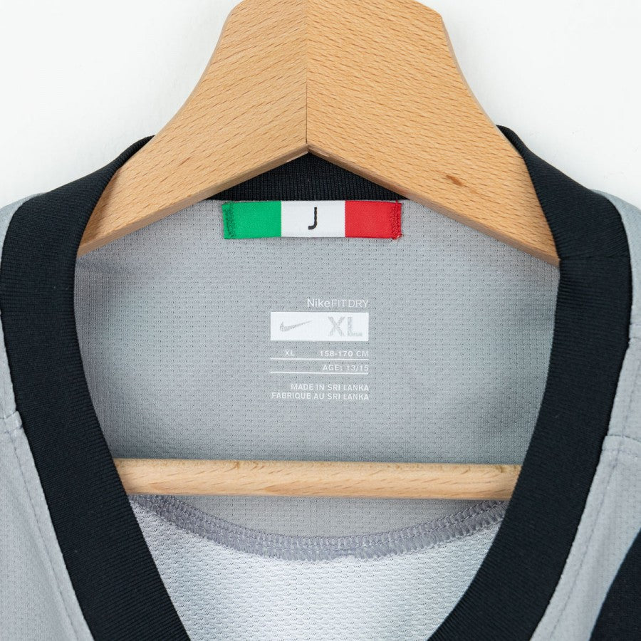 Maglia Away Juventus Nike Diego 28 2009/2010 by NIKE - Home (15)