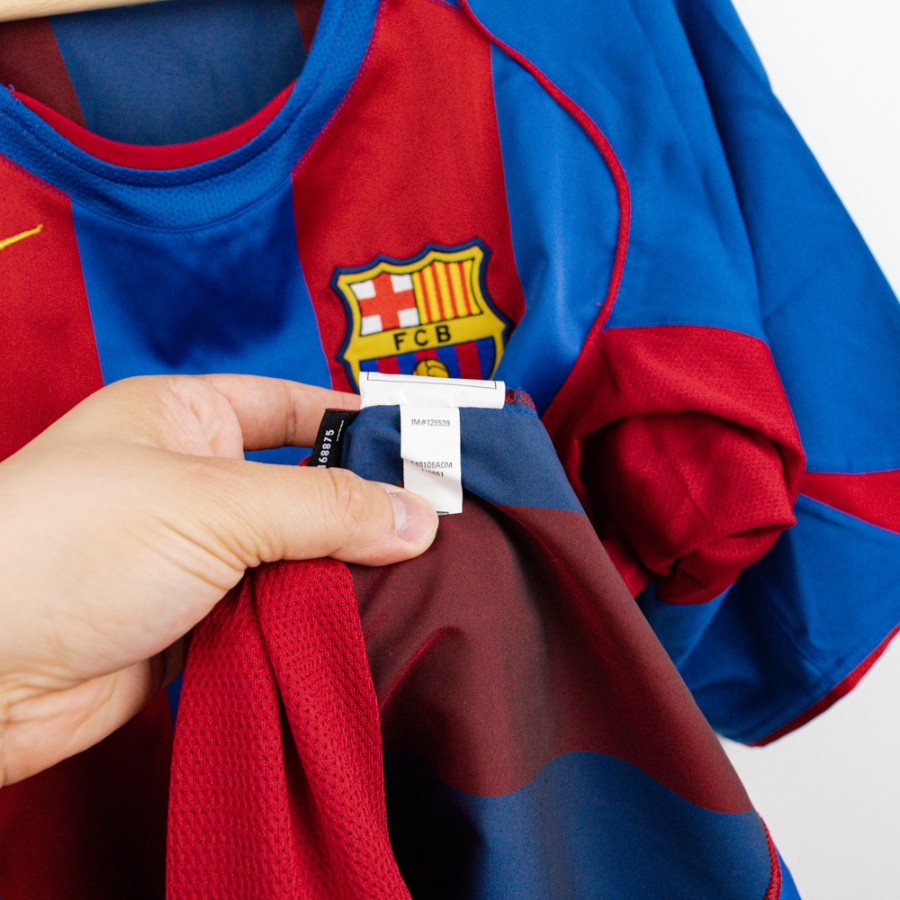 maglia home barcellona nike ronaldinho 10 2004/2005 by NIKE - Home (15)