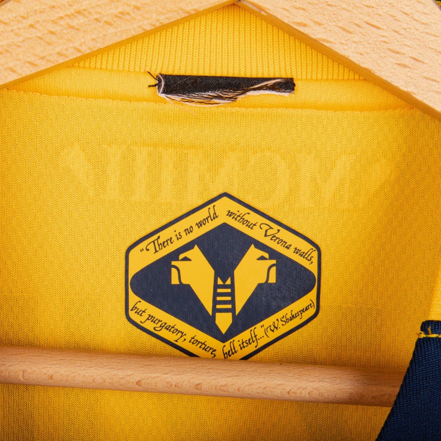 maglia home hellas verona nike pazzini 11 2015/2016 by NIKE - Home (12)