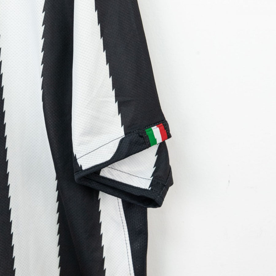 maglia home juventus nike 2010/2011 by NIKE - Home (4)