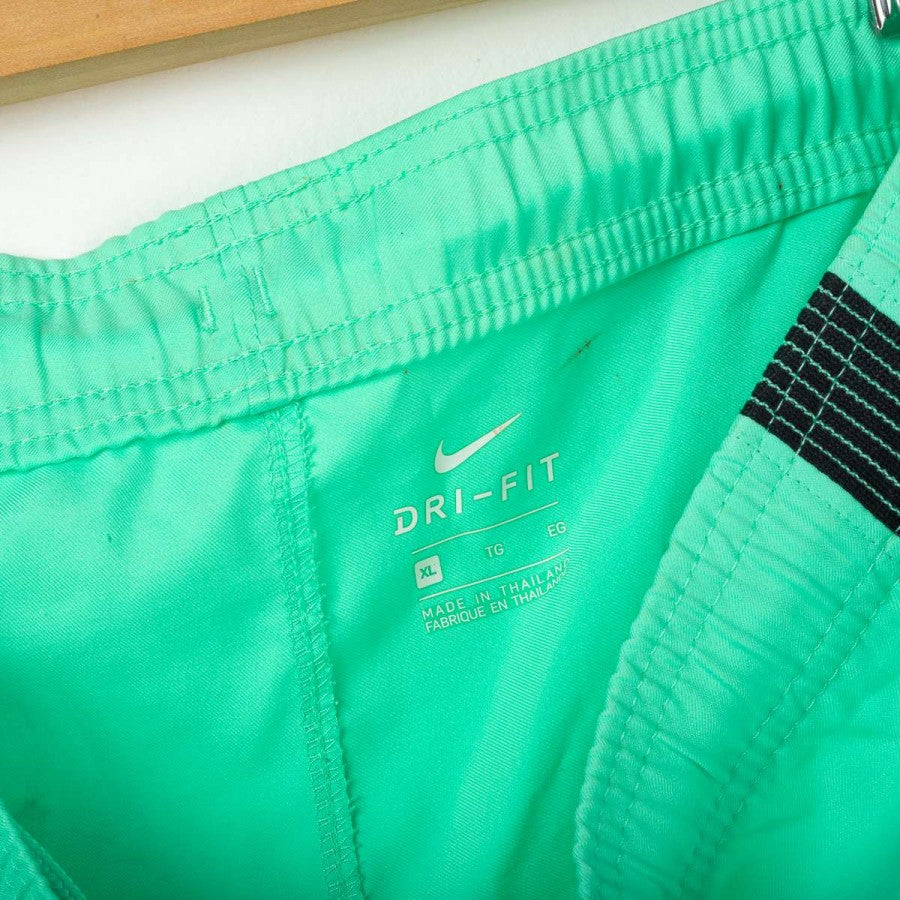 Pantaloncini Away Barcellona Nike n13 2016/2017 by NIKE - Home (14)