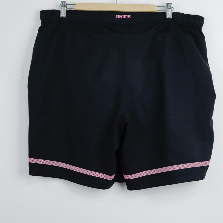 Pantaloncini Juventus Nike 2011/2012 by NIKE - Home (2)