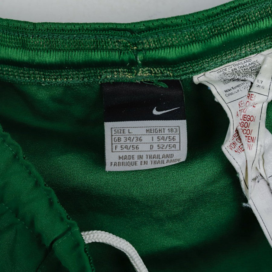 Pantaloncino Home Wolfsburg Nike 2004/2005 by NIKE - Home (5)