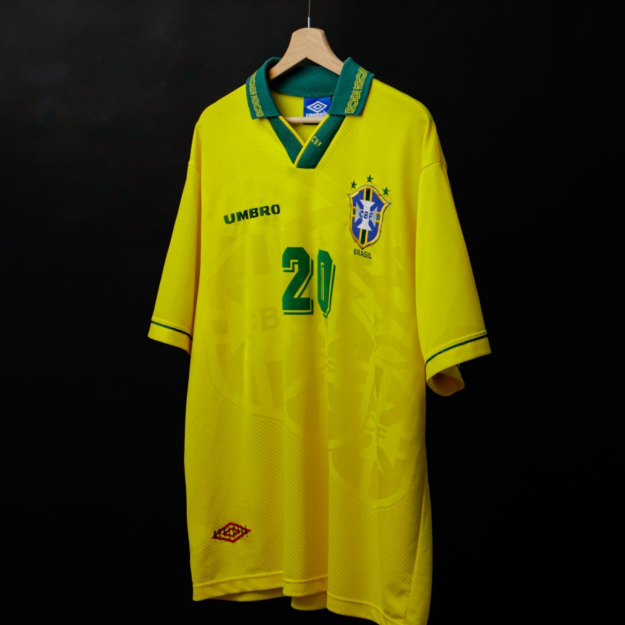 maglia home brasile umbro ronaldo 20 1993/1994 by UMBRO - Home (2)