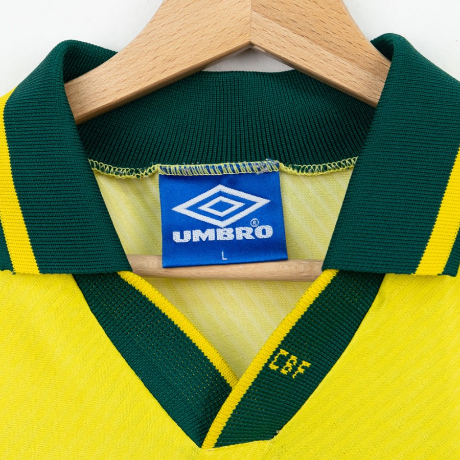 maglia home brasile umbro ronaldo 9 1995/1996 by UMBRO - Home (13)