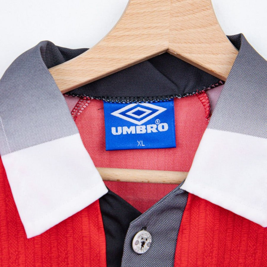 maglia home manchester united Cantona 7 1996/1997 by UMBRO - Home (6)