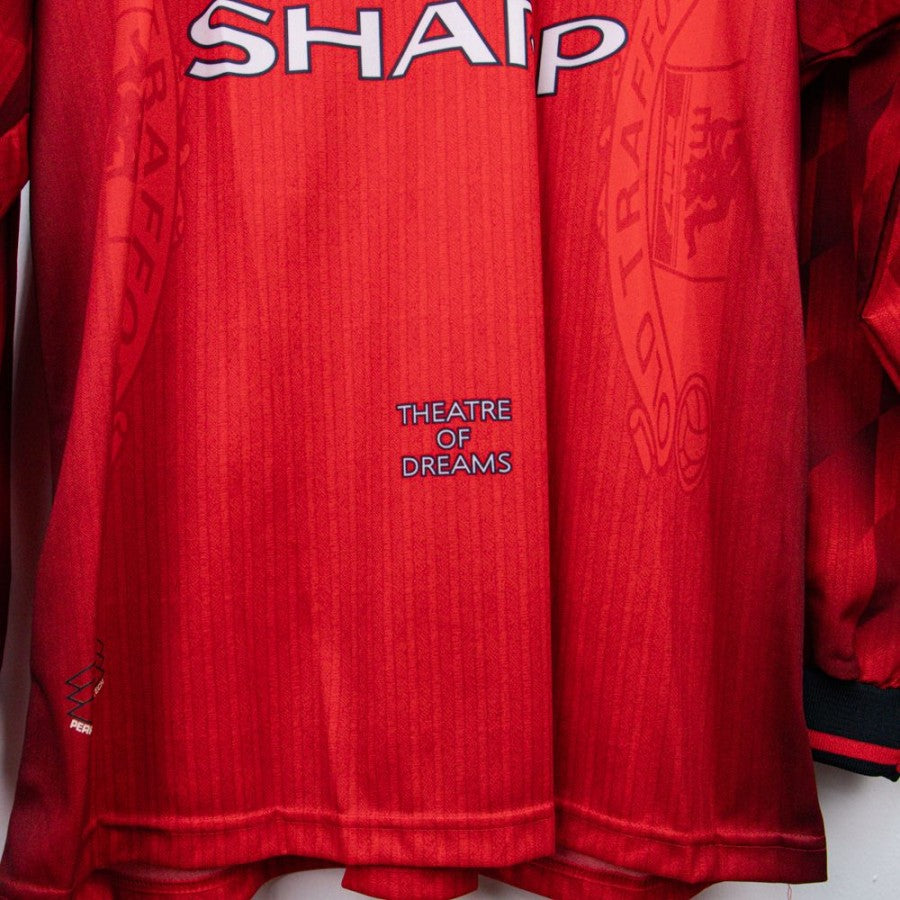 maglia home manchester united Cantona 7 1996/1997 by UMBRO - Home (8)
