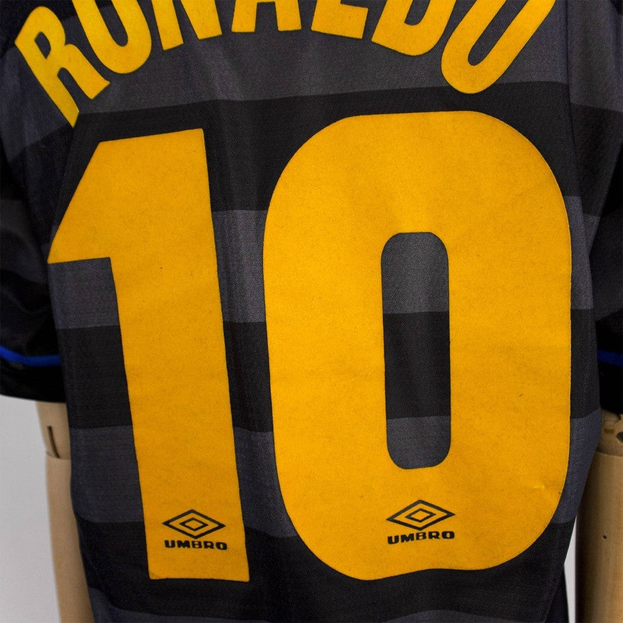 MAGLIA THIRD INTER UMBRO 1997/1998 RONALDO 10 by UMBRO - Home (4)