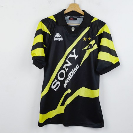 Juventus Kappa Third Jersey...