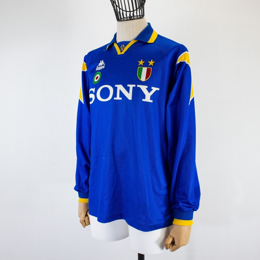 JUVENTUS AWAY JERSEY KAPPA 1995 1996