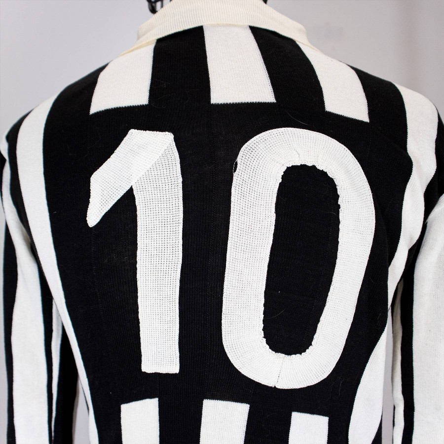 Platini sale juventus jersey