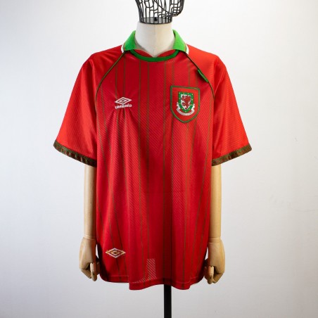 UMBRO 1994/1996 HOME WALES...