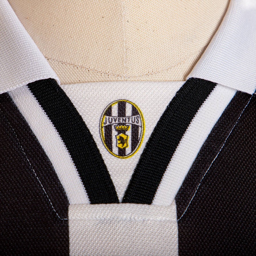 juventus home jersey kappa vialli 9 1995 1996