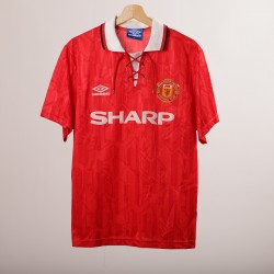 Retro Manchester United Shirt