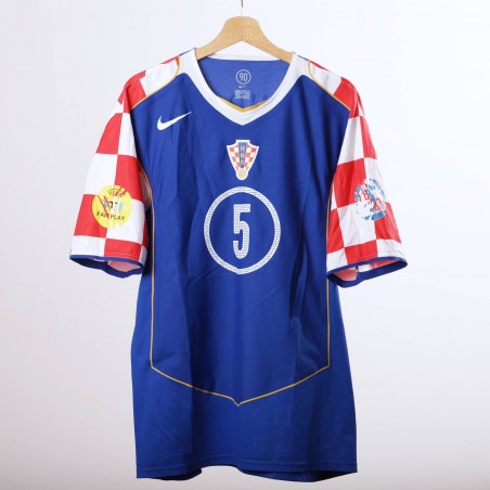 Croatia away jersey nike...