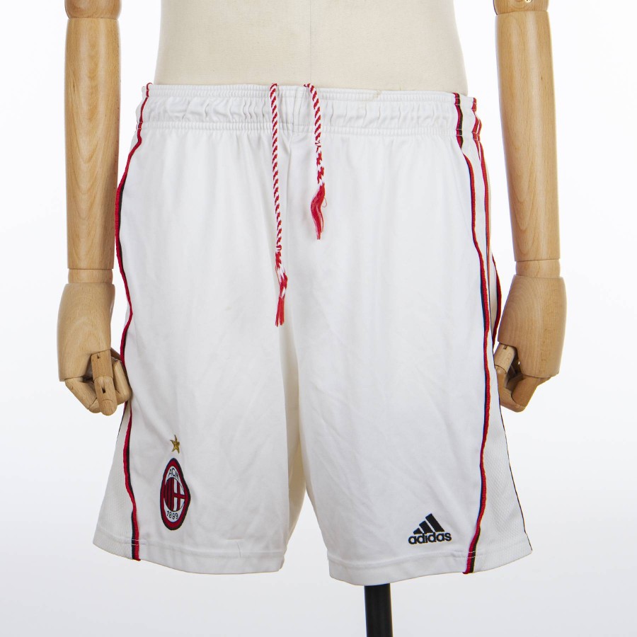 Milan pantaloncini sales