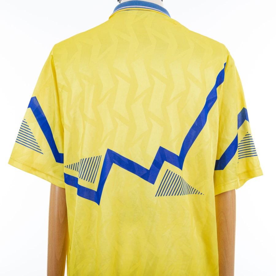 everton 1991 away shirt