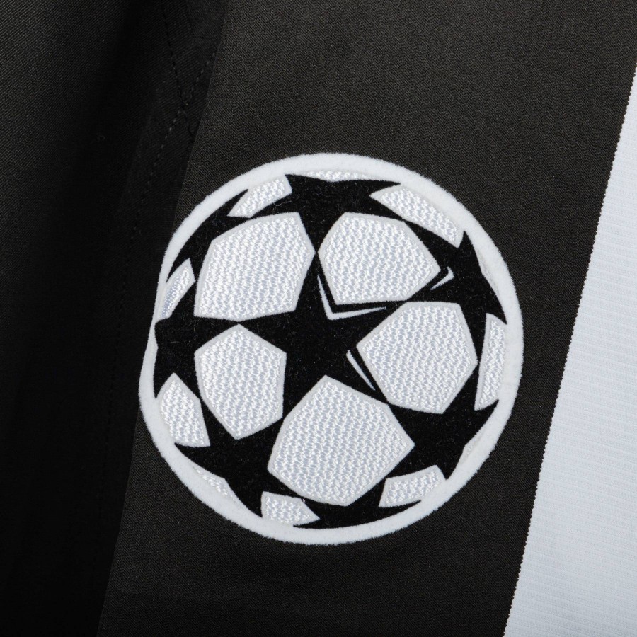 Nike deals champions league