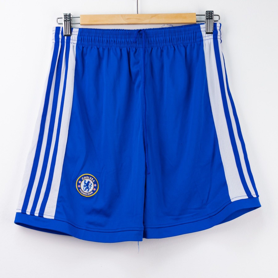Pantaloncini adidas hotsell logo dietro