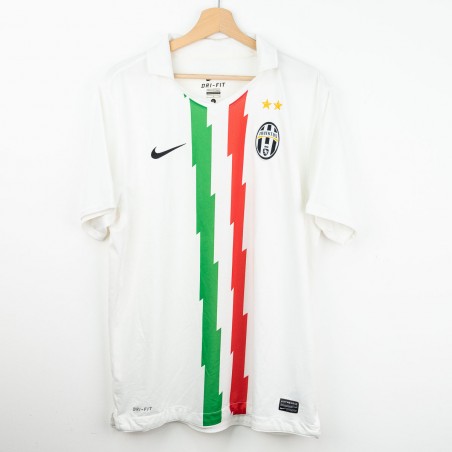 2011/2012 Juventus Away...