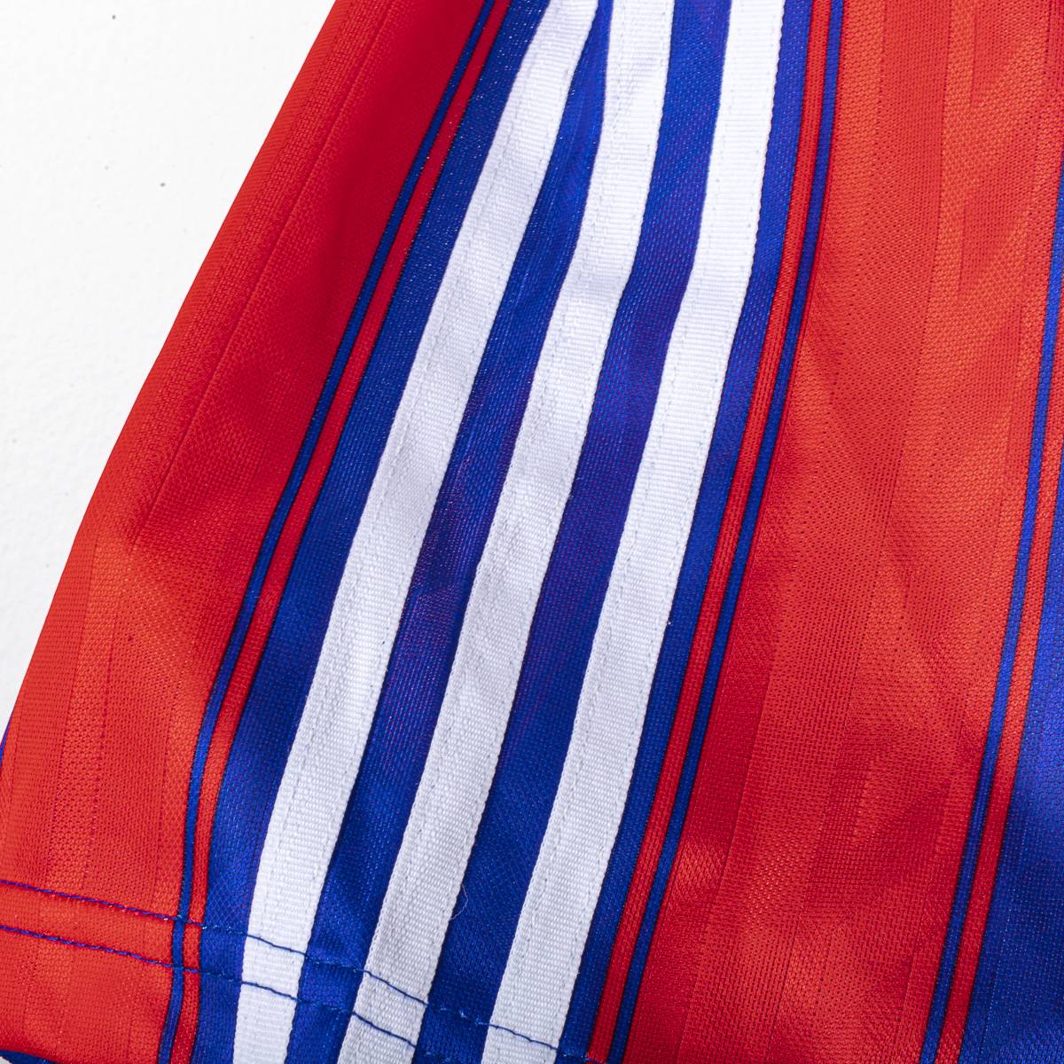 maglia home bayern monaco adidas opel 1996/1997