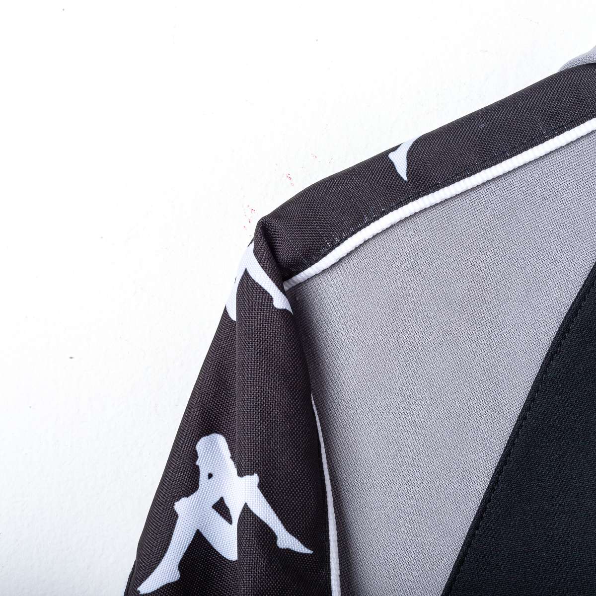 Juventus Kappa Training Tracksuit 1999/2000