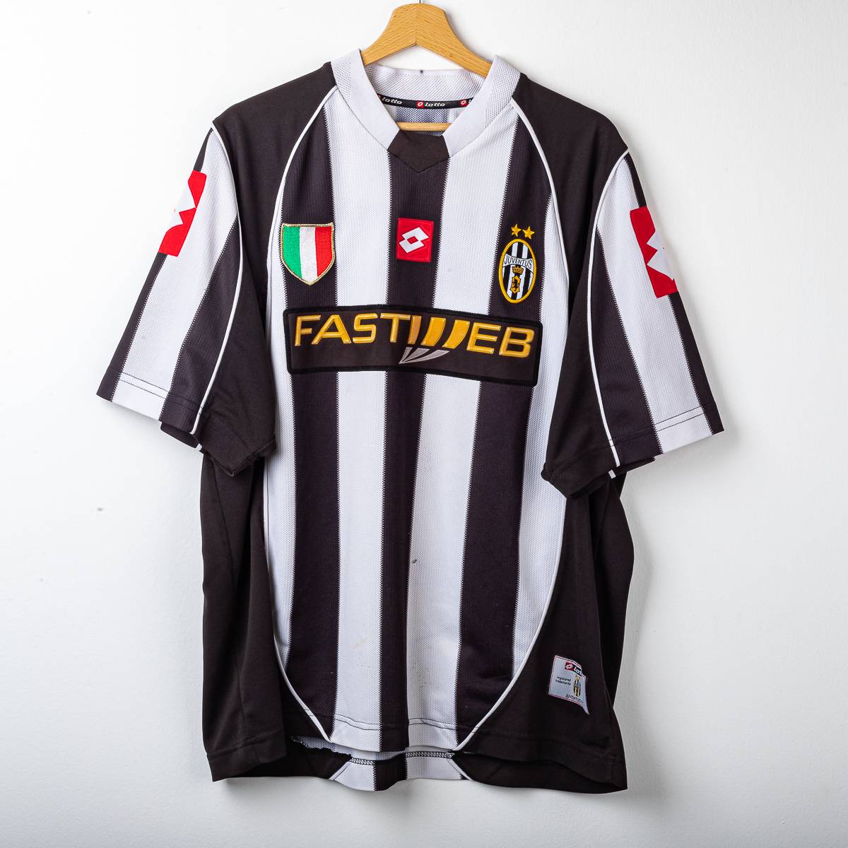Juventus Lotto Fastweb Thuram 21 2002/2003 Home Shirt