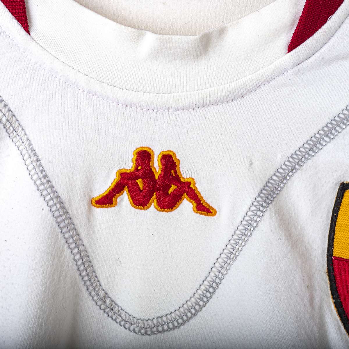 Roma Kappa Assitalia 2001/2002 Away Shirt