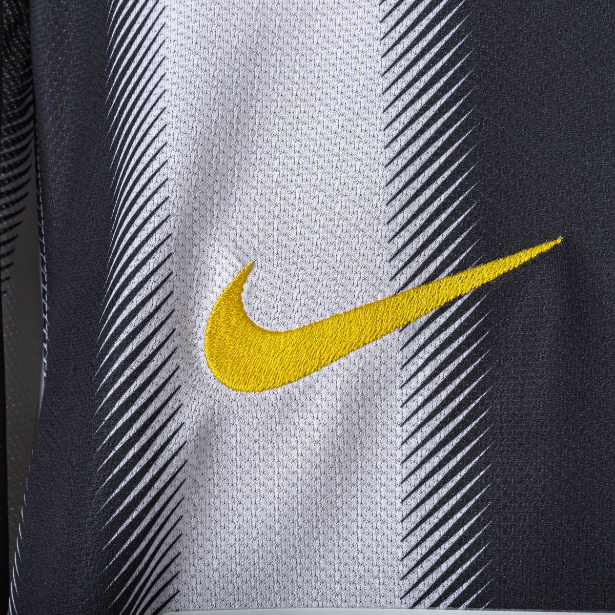 maglia home juventus nike del piero 10 player version 2011/2012
