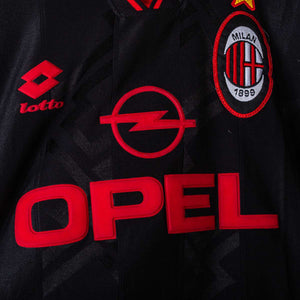 AC Milan Lotto Baggio 18 Third Shirt 1996/1997