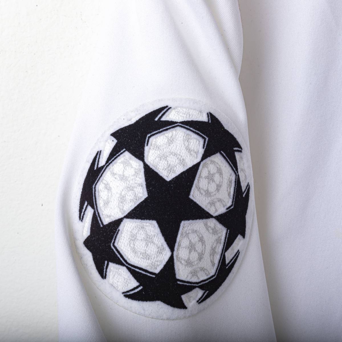 Milan Away Adidas Ronaldinho 80 UEFA Shirt 2010/2011