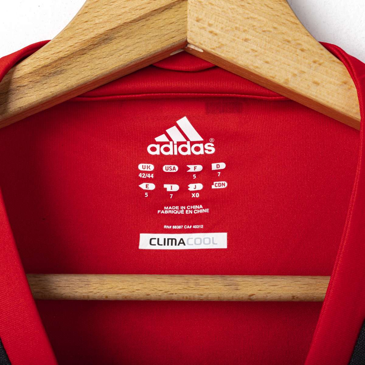 AC Milan Adidas Fly Emirates T-Shirt 2010/2011