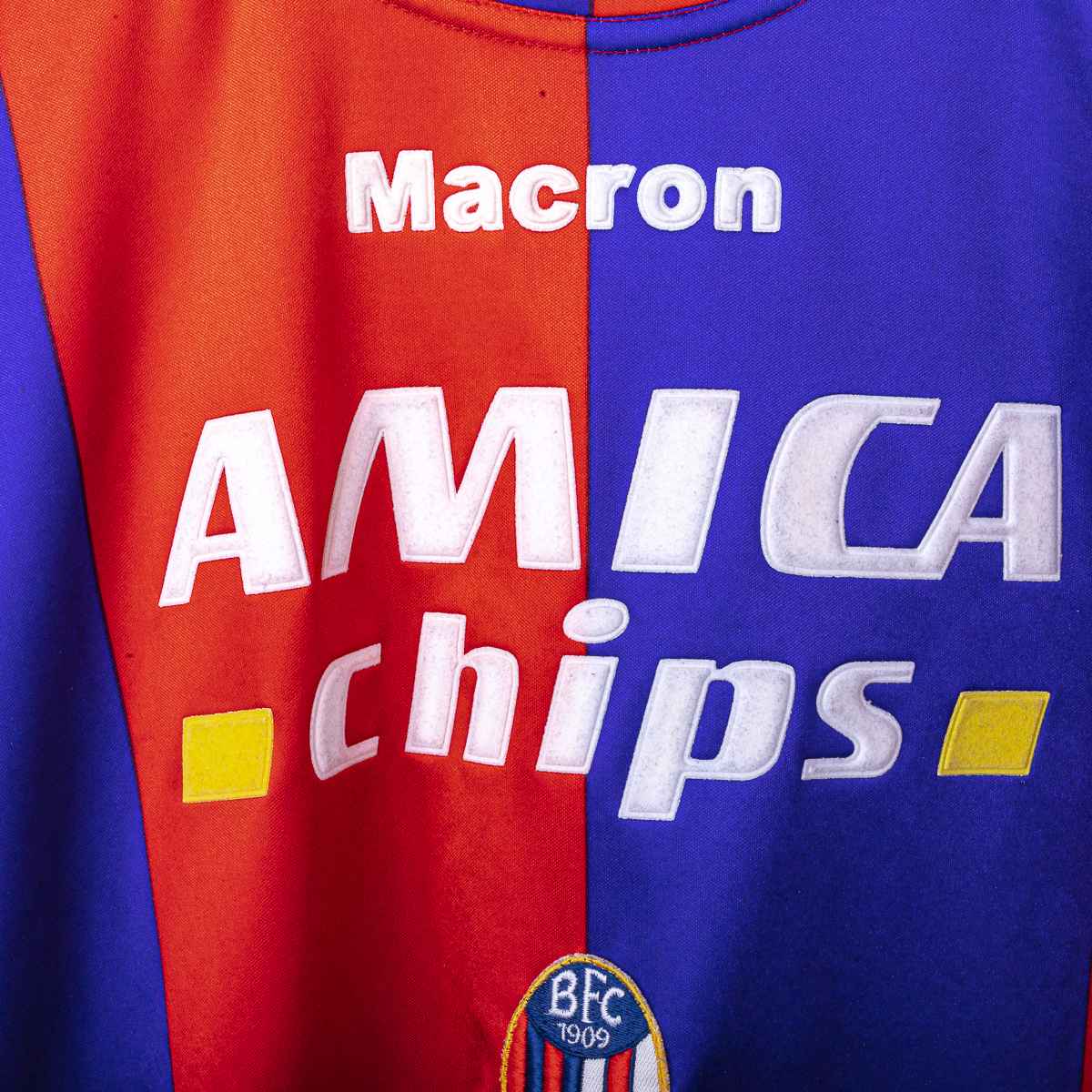 Bologna Macron Amica Chips 2004/2005 Home Shirt