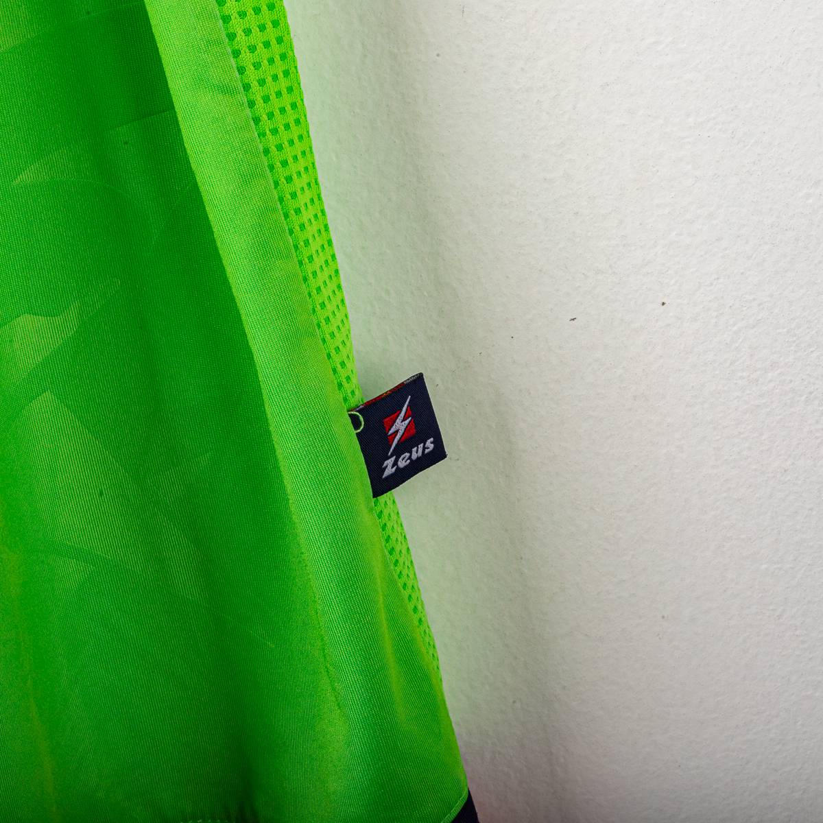 Maglia home Crotone Zeus Falcinelli 11 2016/2017