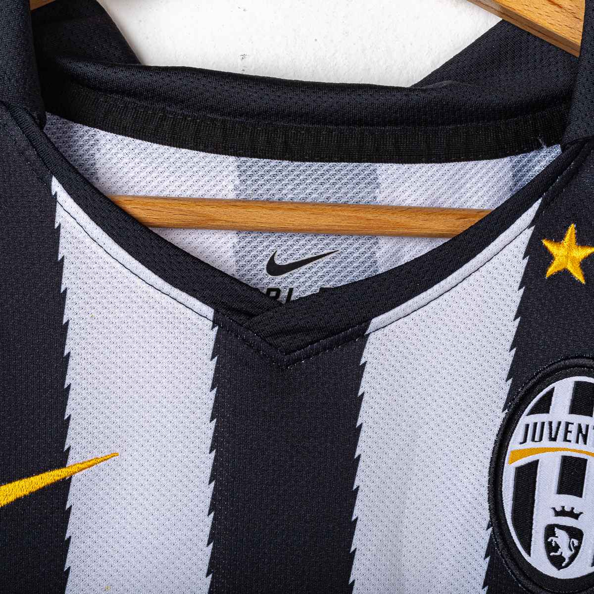 Juventus Nike BetClic 2010/2011 Home Shirt