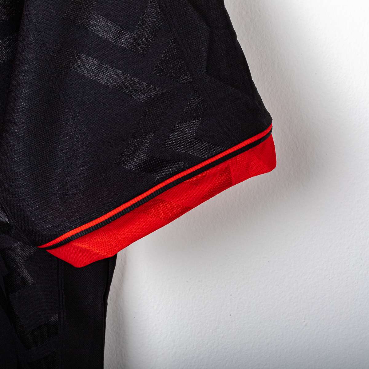 AC Milan Lotto Baggio 18 Third Shirt 1996/1997