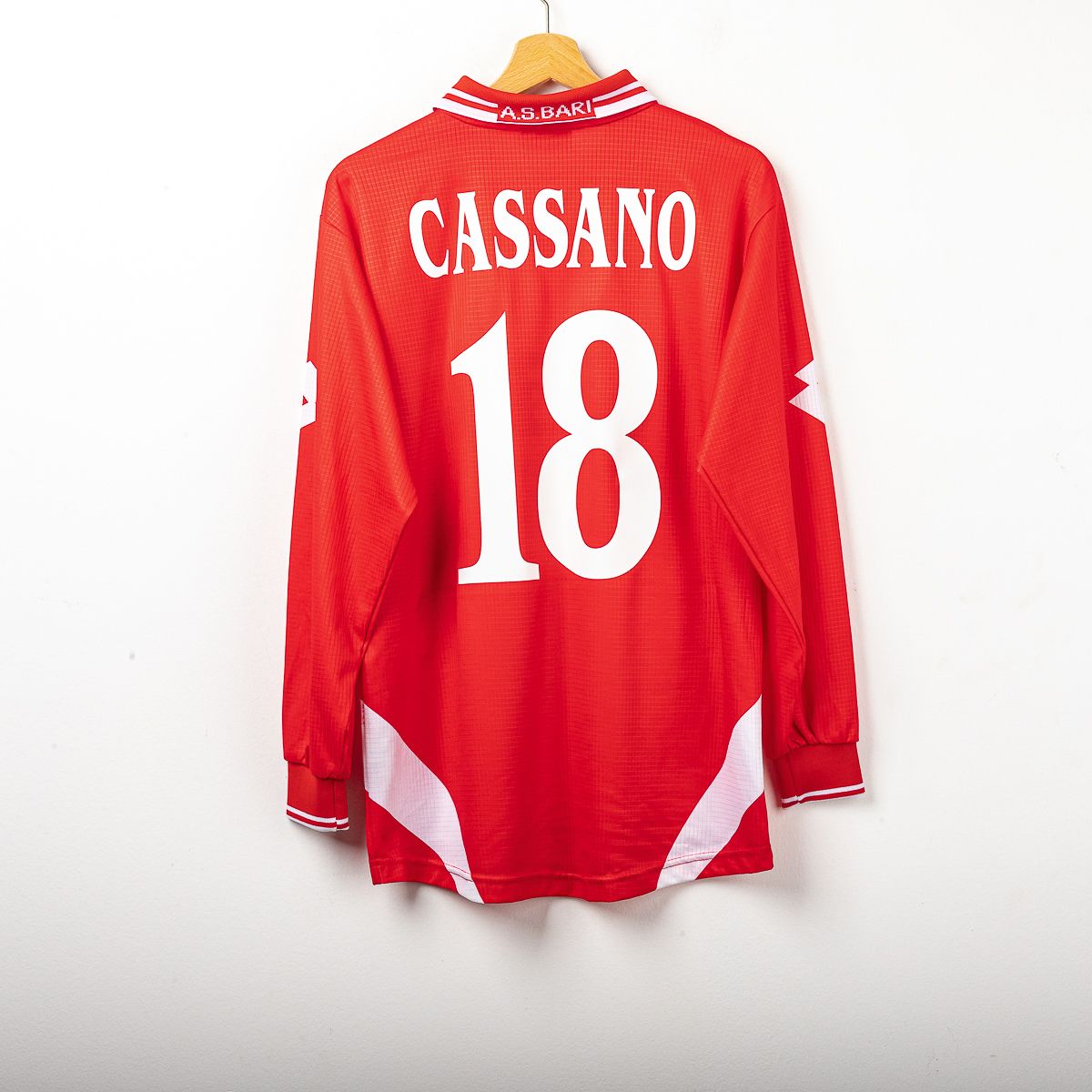 maglia home Bari Lotto Cassano n18 ml 2000/2001