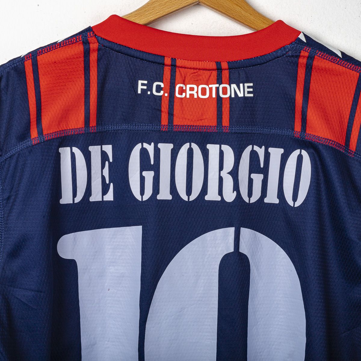 Maglia home Crotone Zeus De Giorgio 10 2013/2014