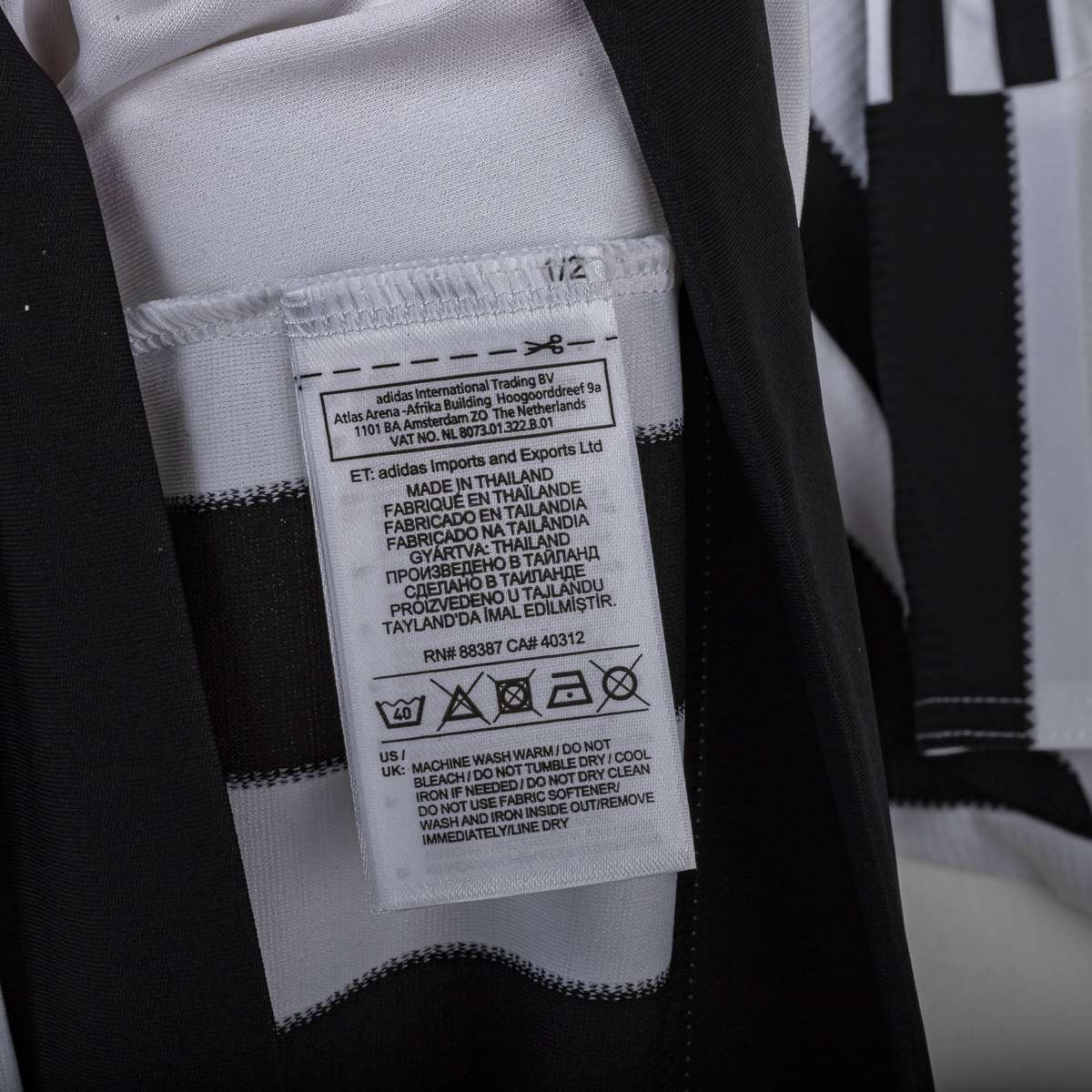 Maglia home Juventus Adidas Jeep Chiellini 3 2015/2016