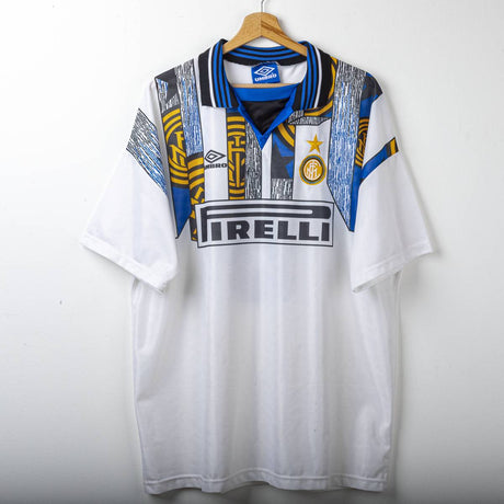 Inter Umbro Pirelli R. Carlos 6 Away Shirt 1995/1996