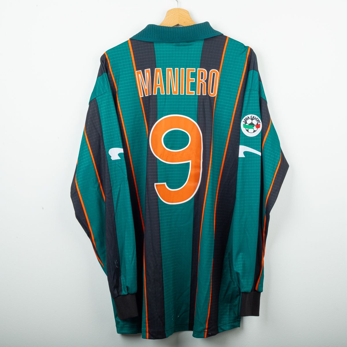Venezia Kronos Maniero 9 1999/2000 Home Shirt