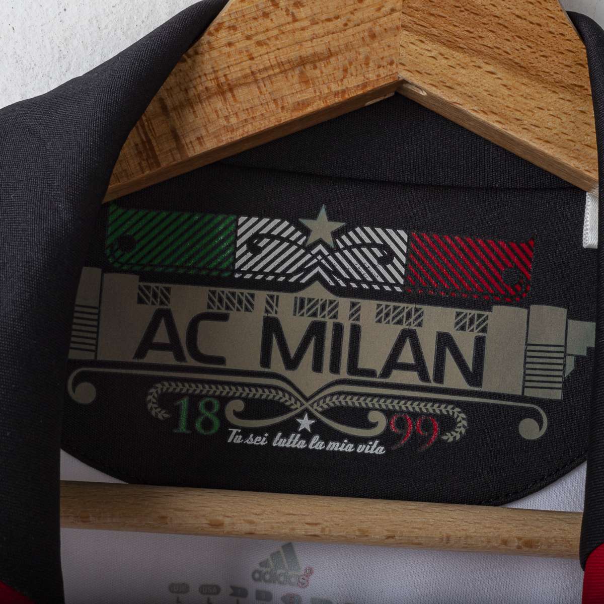 Milan Away Adidas Ronaldinho 80 UEFA Shirt 2010/2011