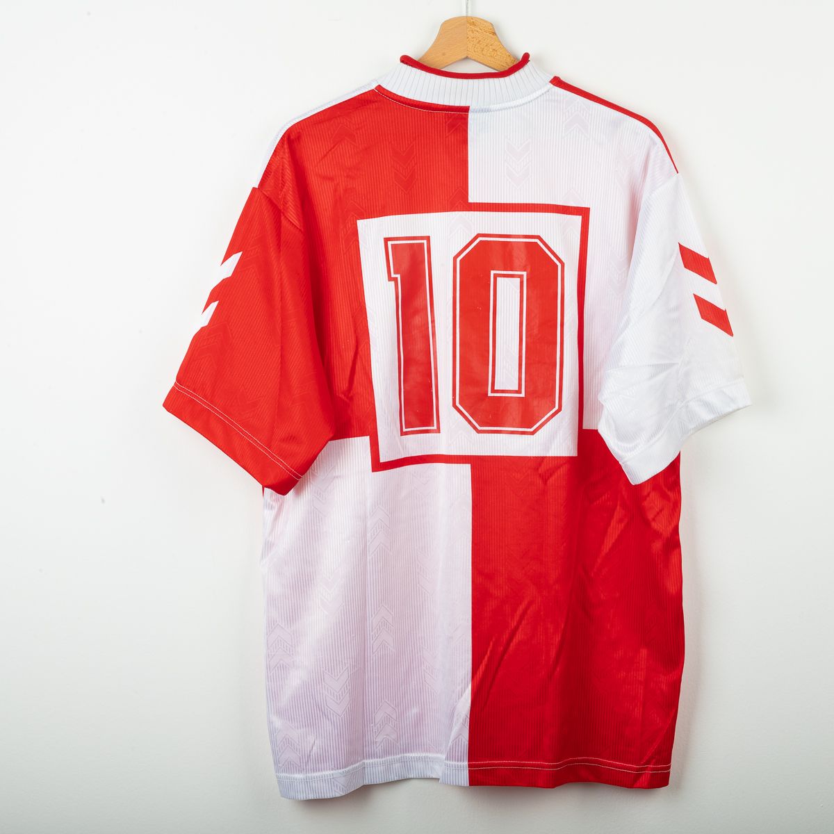 Maglia e pantaloncini Home Hummel Rimini 10 2004/2005